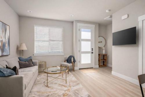 Tigard House | Chiquita Bonita