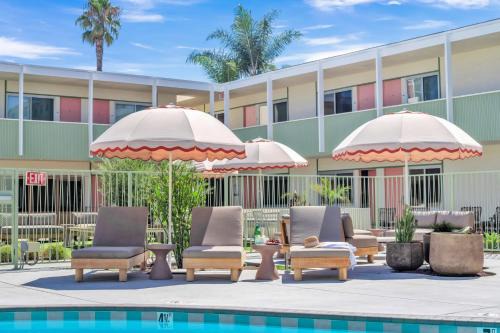 East Village Hotel | City Center Hotel By Kasa