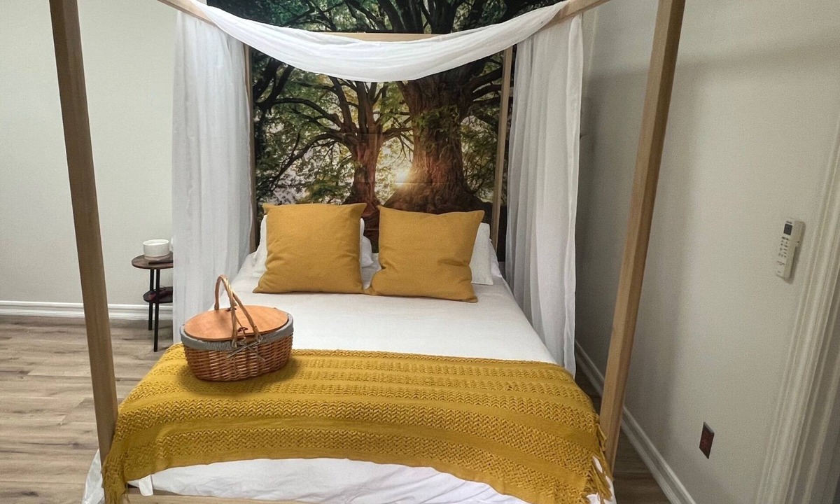 Calabasas Bed & Breakfast | COME RELAX IN NATURE AND GET AWAY FROM THE HUSTLE