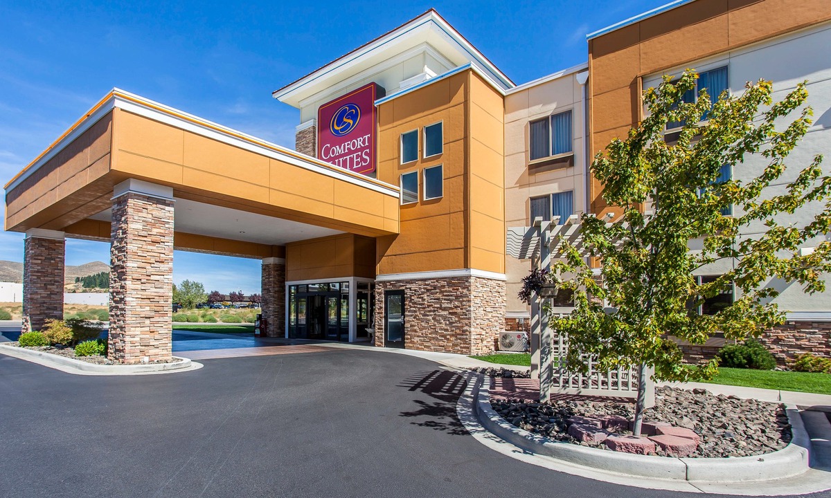 Sunnyslope Hotel | Comfort Suites Wenatchee Gateway