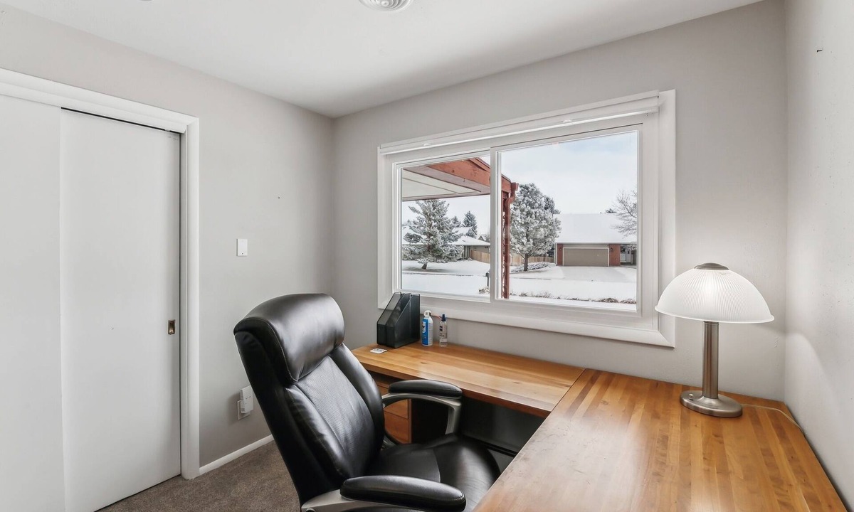 Cheyenne House | Comfortable & Spacious 3br Home In Cheyenne 3 Bedroom Home