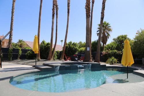 Cathedral City House | Concepcion-Room 4