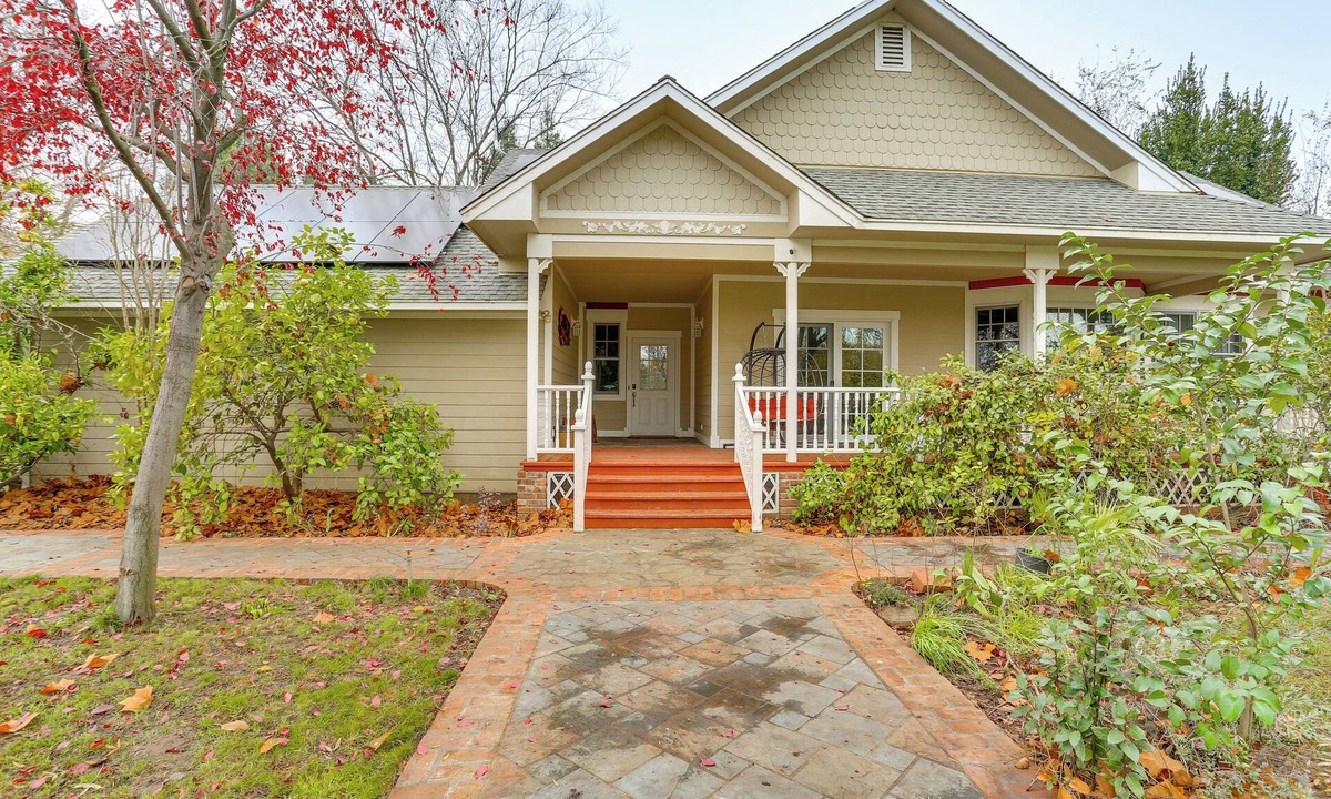 Los Molinos House | Country Comfort! Spacious Family Home By Red Bluff