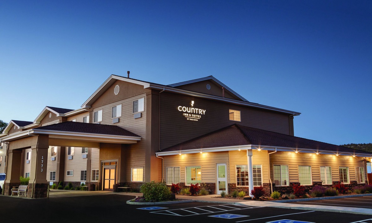Prineville Hotel | Country Inn & Suites by Radisson, Prineville, or
