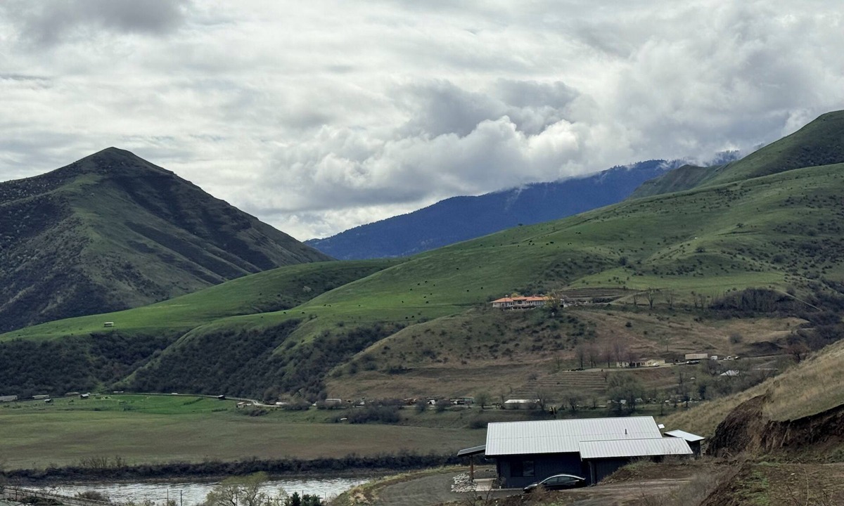 White Bird House | Cozy 3 bedroom 2 bath home in White bird,Idaho.