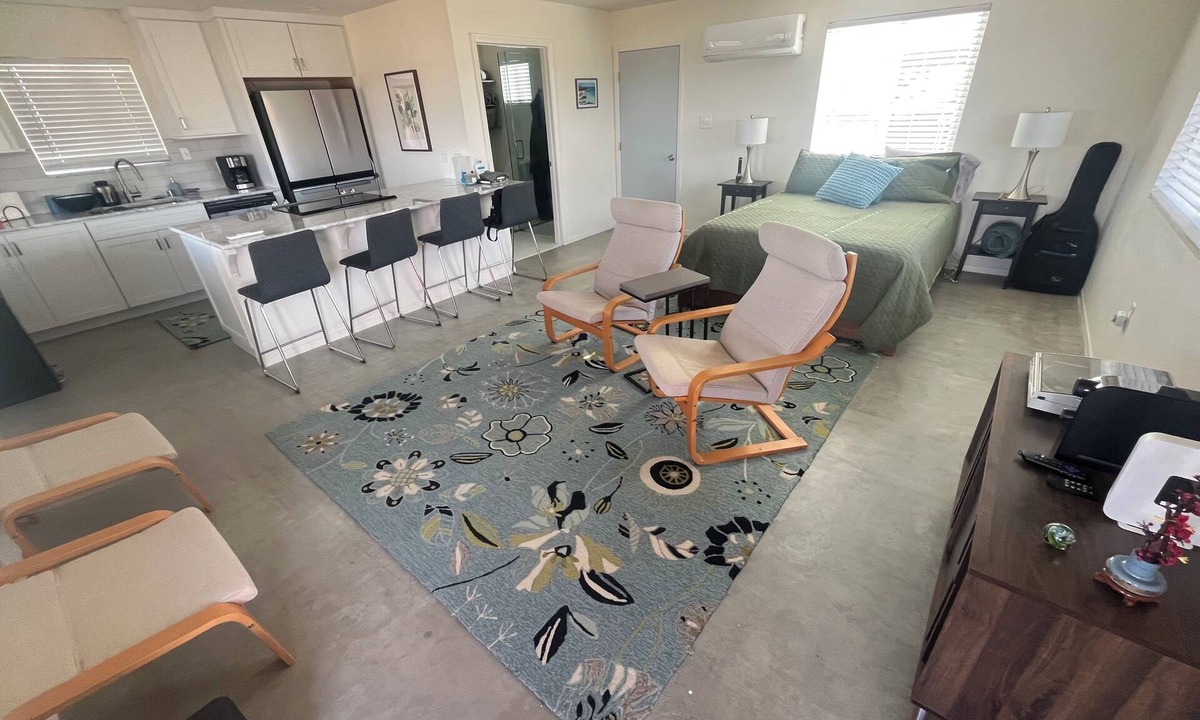 Landers Cabin | Cozy cabin perfect for star gazing, romantic getaways, peace and quiet.
