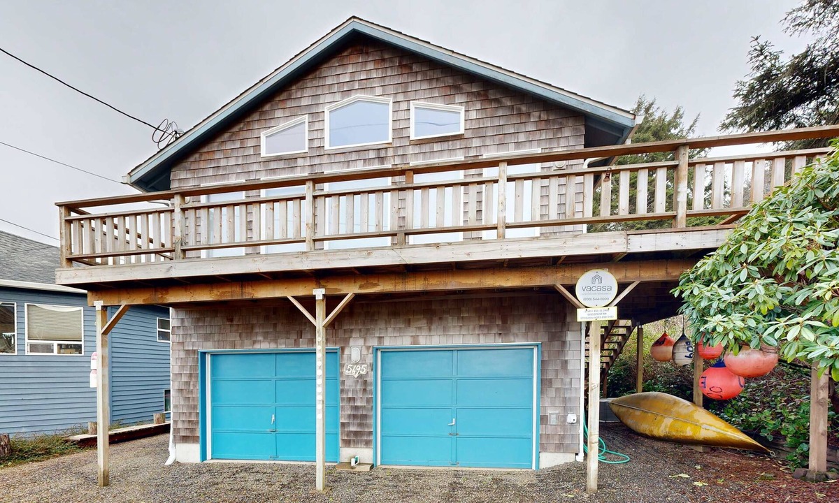 Cape Meares House | Cozy coastal home with deck ocean views and firepit 4 blocks to beach