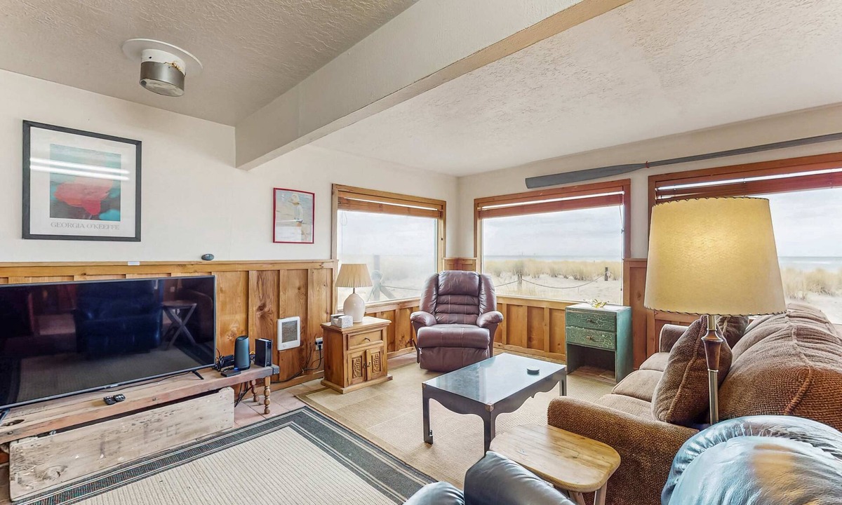Pacific City House | Cozy dog friendly home with ocean views beach access grill and WIFI