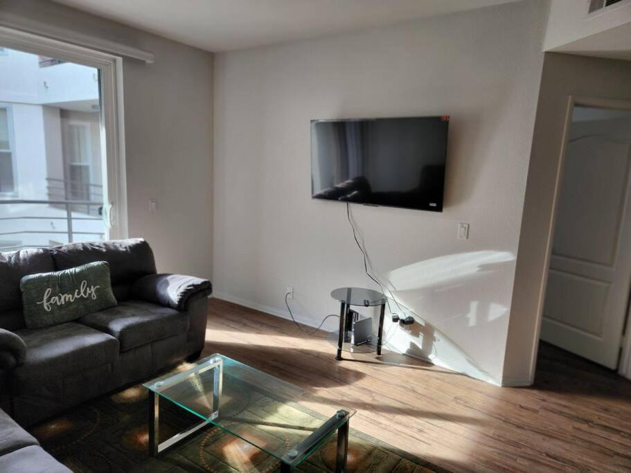 Marina del Rey Apartment | Cozy Marina Beach Home