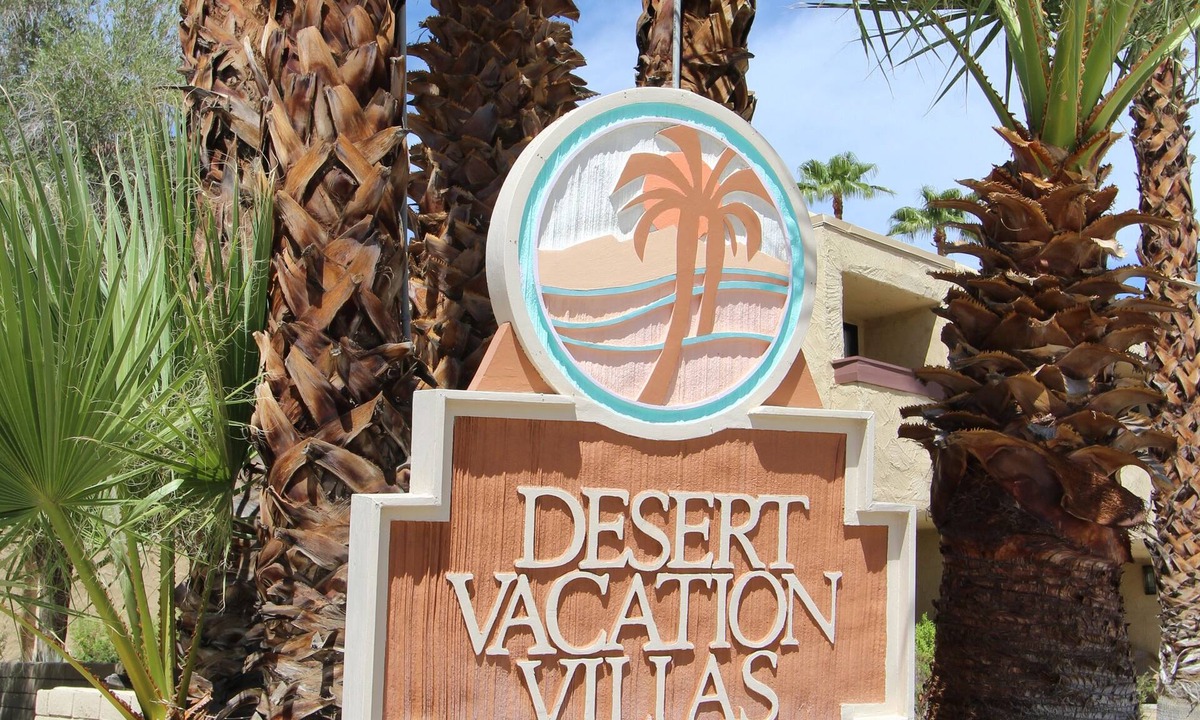 Uptown Design District Apartment | Desert Vacation Villas