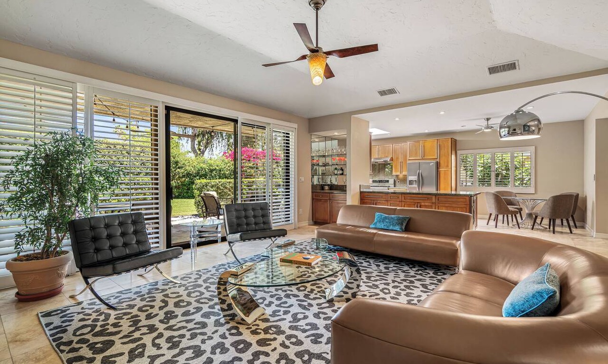 Sonora Sunrise Condo | Desirable South Palm Springs 2-Bedroom Condo New Listing