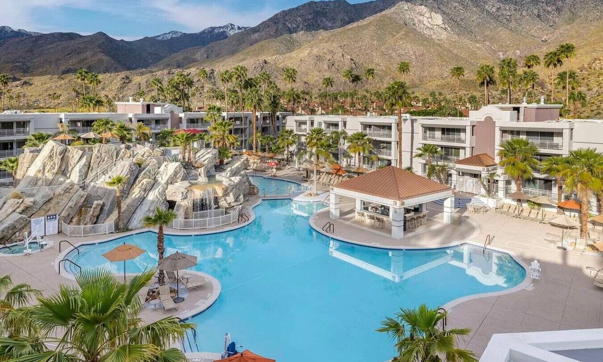 Canyon Corridor Apartment | Diamond - Palm Canyon Resort - 1BD