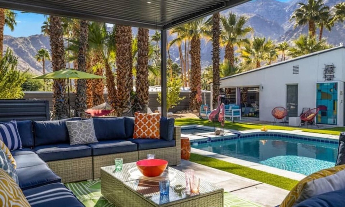 Vista Las Palmas House | Diamonds are Forever - Live the Good Life