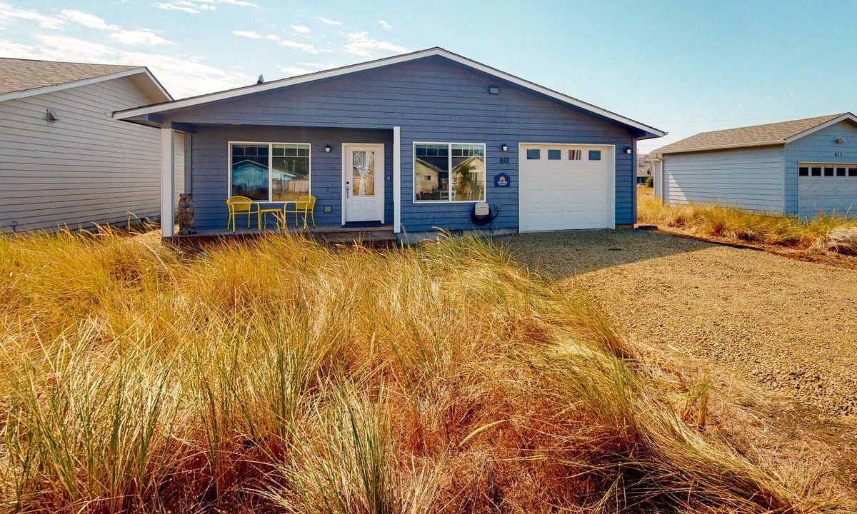 Bayshore House | Dog-friendly beach home with private washer/dryer & wood stove - close to beach