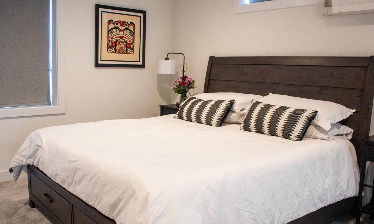 Chewelah Apartment | Downtown Chewelah Loft - Close to GOLF and SKI RESORT