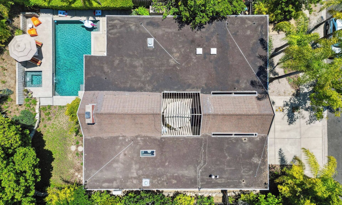 Thousand Oaks House | Eichler Estate with Pool, Spa, and Piano: