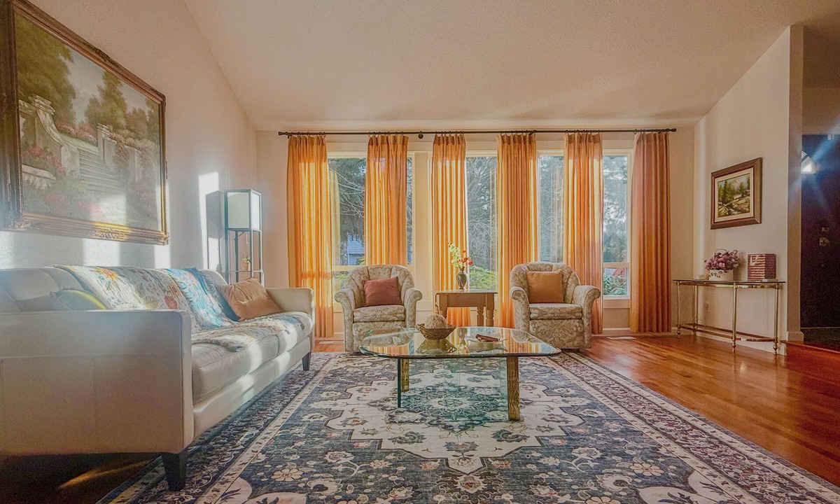 Lake Forest Park House | Entire 3-bedroom charming house in Lake Forest Park