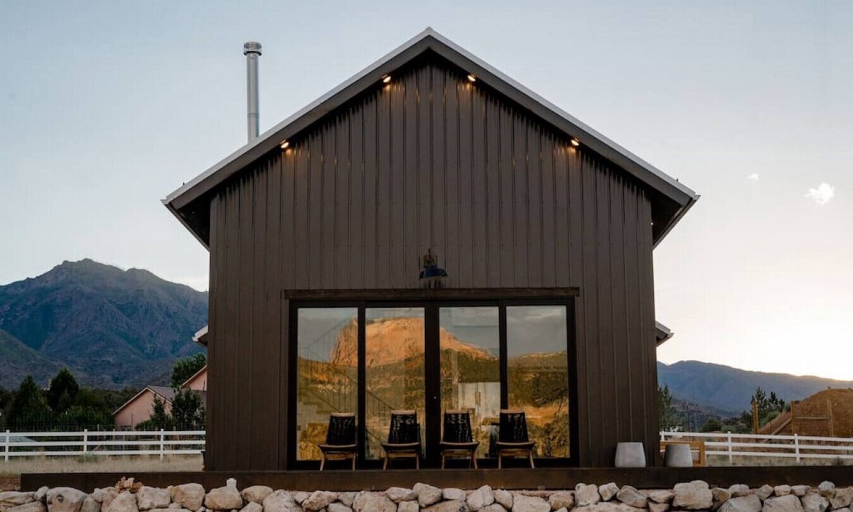 New Harmony House | Escape to Astoa Etxea: Where Work, Play, and Relaxation Meet