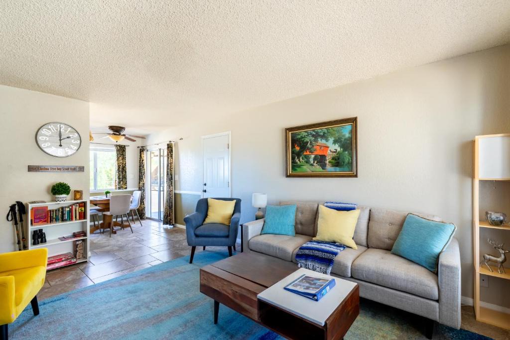 Indian Cove House | Eternity's Edge - Hike to JTNP, Private, Modern
