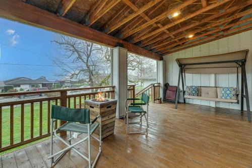 Roseburg House | Family-Friendly Winston Vacation Rental w/Deck!