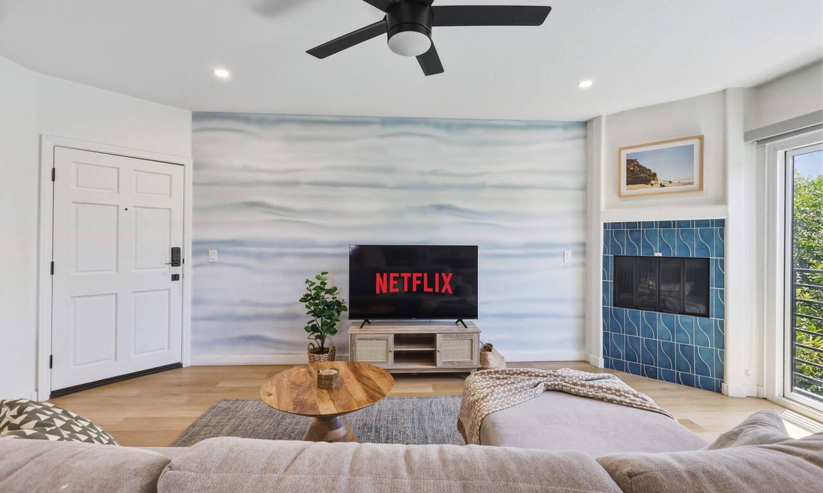 Olde Solana Beach Apartment | Fletcher Cove Solana Beach 2BD Coastal Apartment