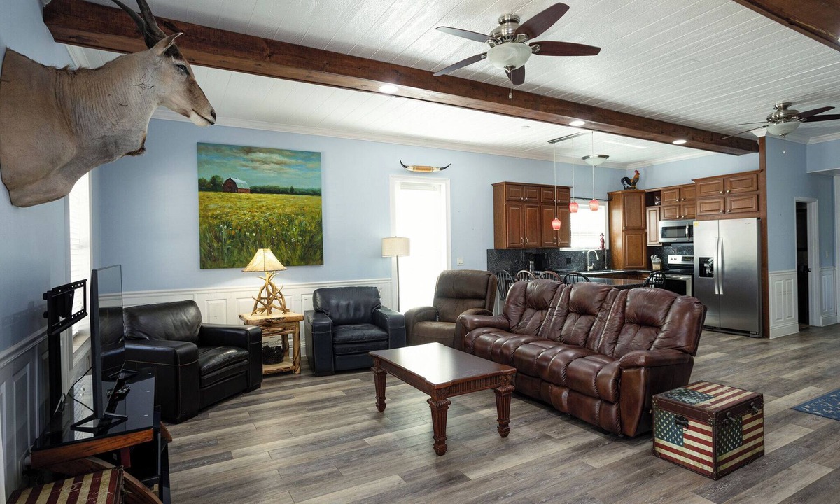 Ormond Beach Cottage | FULLY SELF-CONTAINED COUNTRY COTTAGE