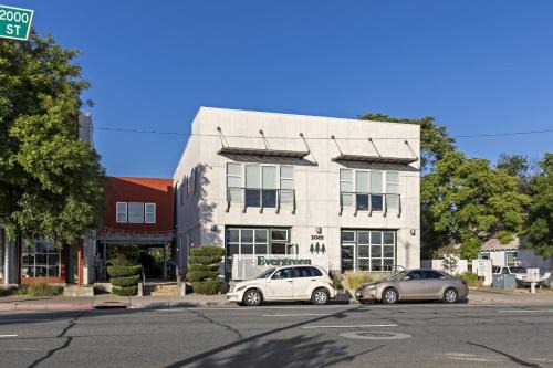 Downtown Apartment | Gardenia at Evergreen