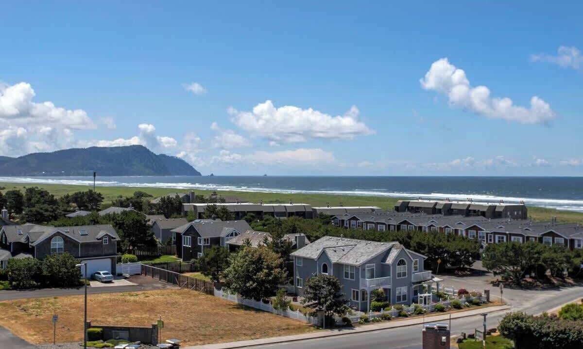Gearhart Condo | Gearhart House G700