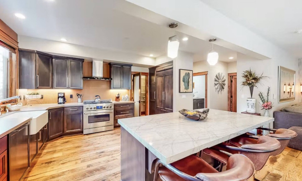 South Lake Tahoe Villa | Gondola Vista 6 Bedroom Villa