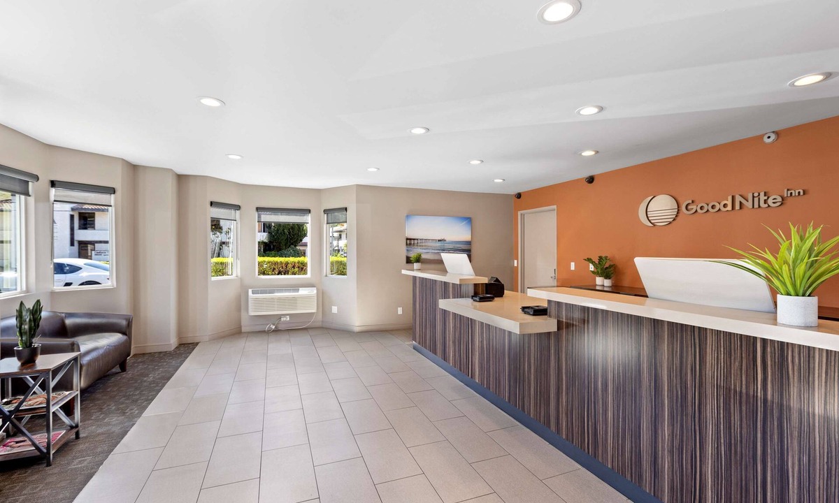 Agoura Hills Hotel | Good Nite Inn - Calabasas