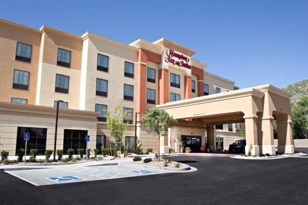 Farmington Hotel | Hampton Inn & Suites Salt Lake City/Farmington