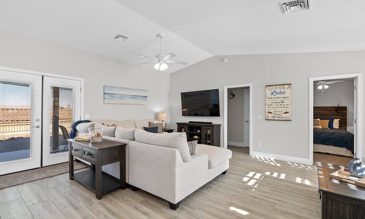 Lake Havasu City House | Hillside Haven with Lake Havasu Views