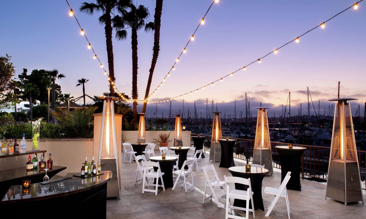 Downtown San Diego Hotel | Hilton San Diego Airport/Harbor Island