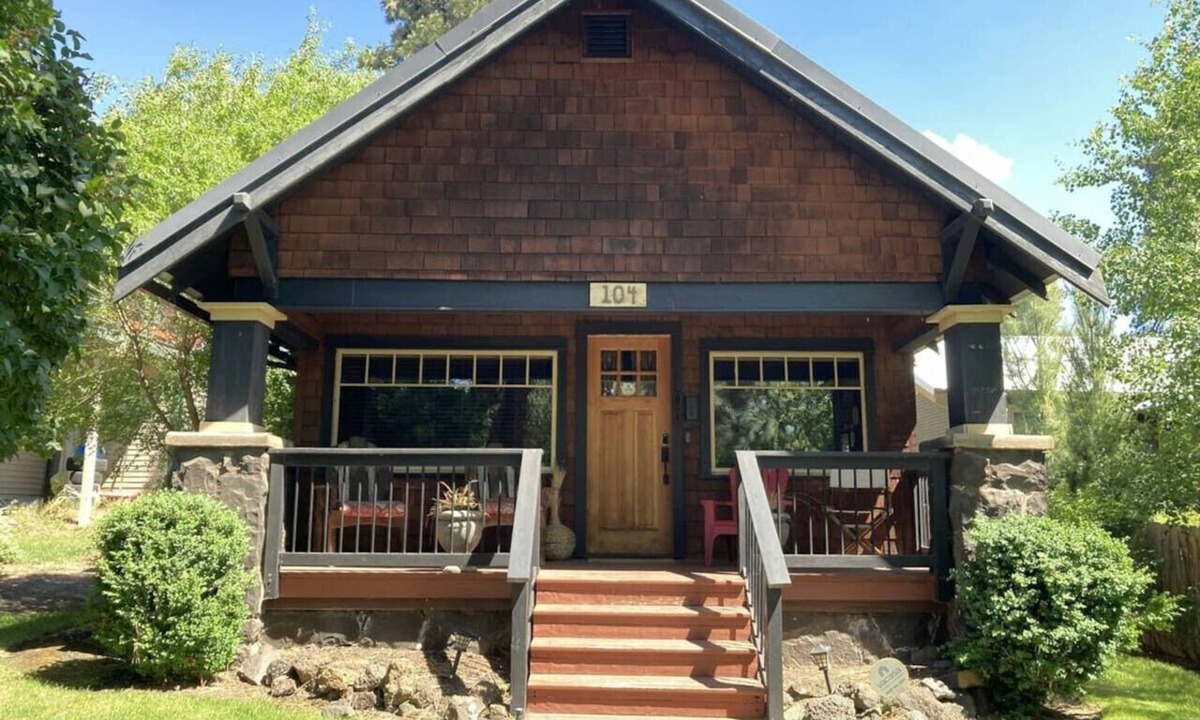 Old Bend House | Historic Bungalow in Walkable Old Bend