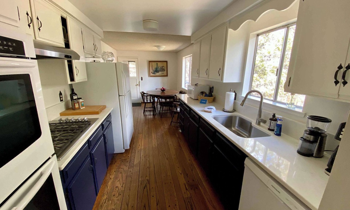 Orchard District House | Hollinshead Haven 30 days min