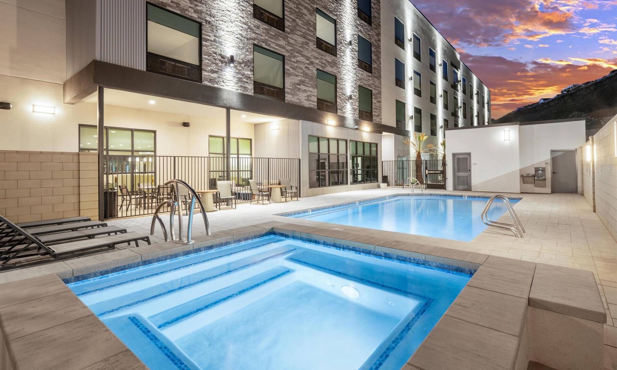 St. George Hotel | @HOME by Best Western St. George