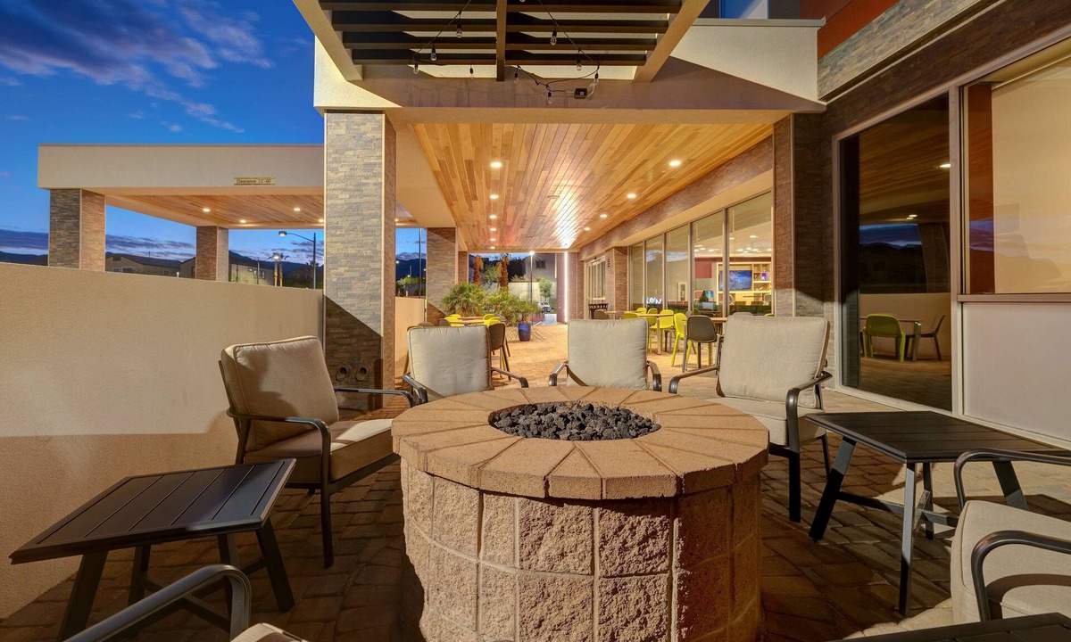 Centennial Hills Hotel | Home2 Suites by Hilton Las Vegas Northwest