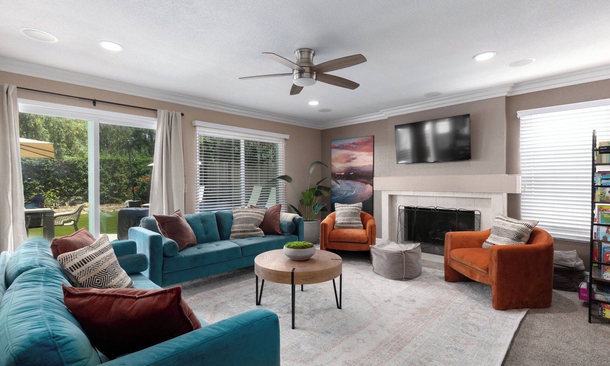 Rancho Penasquitos House | Hot Tub, Ice Bath, King BD, Game Room, Backyard, Firepit