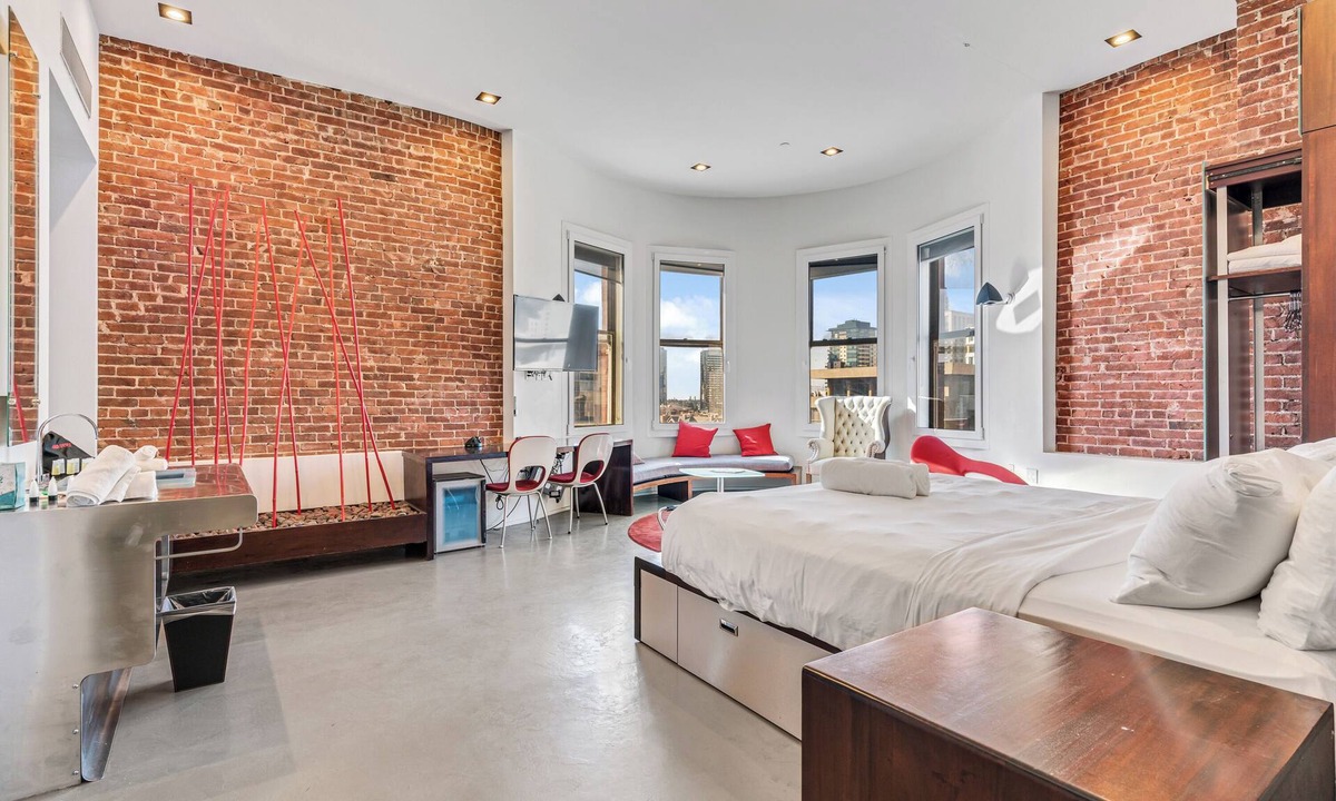 East Village Hotel | Keating Hotel By At Mine Hospitality
