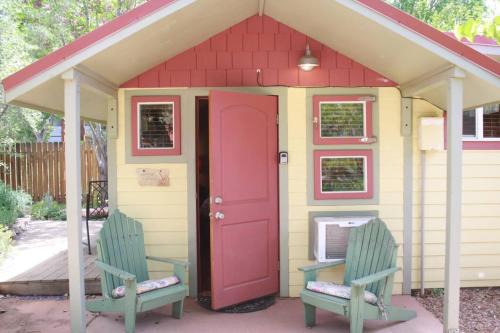Moab House | Kenzie's Cottage - Downtown, Hot Tub