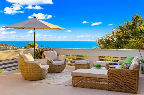 Country Club House | La Jolla Hilltop Haven with Ocean Views and Spa