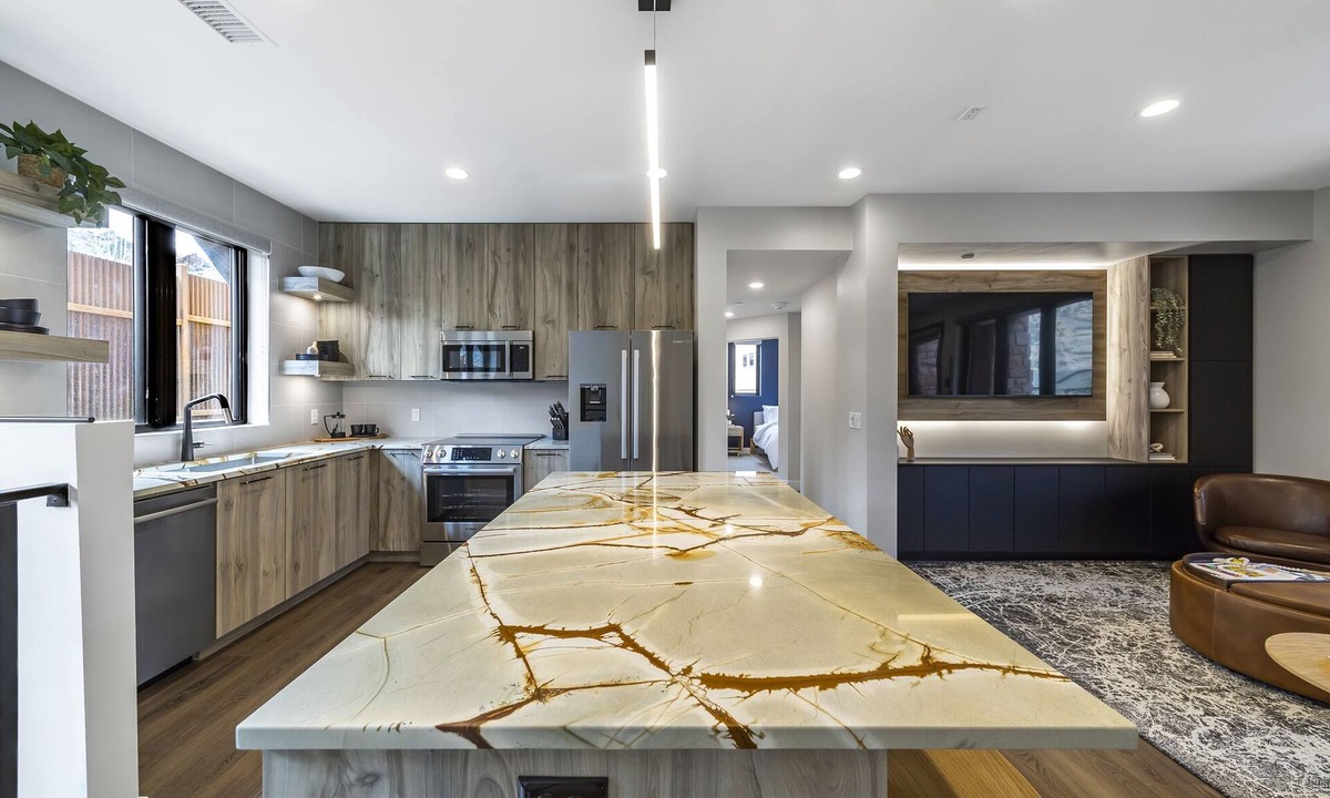Zion National Park South Entrance Villa | LaFave-Luxury Villa at Zion: Lava Point
