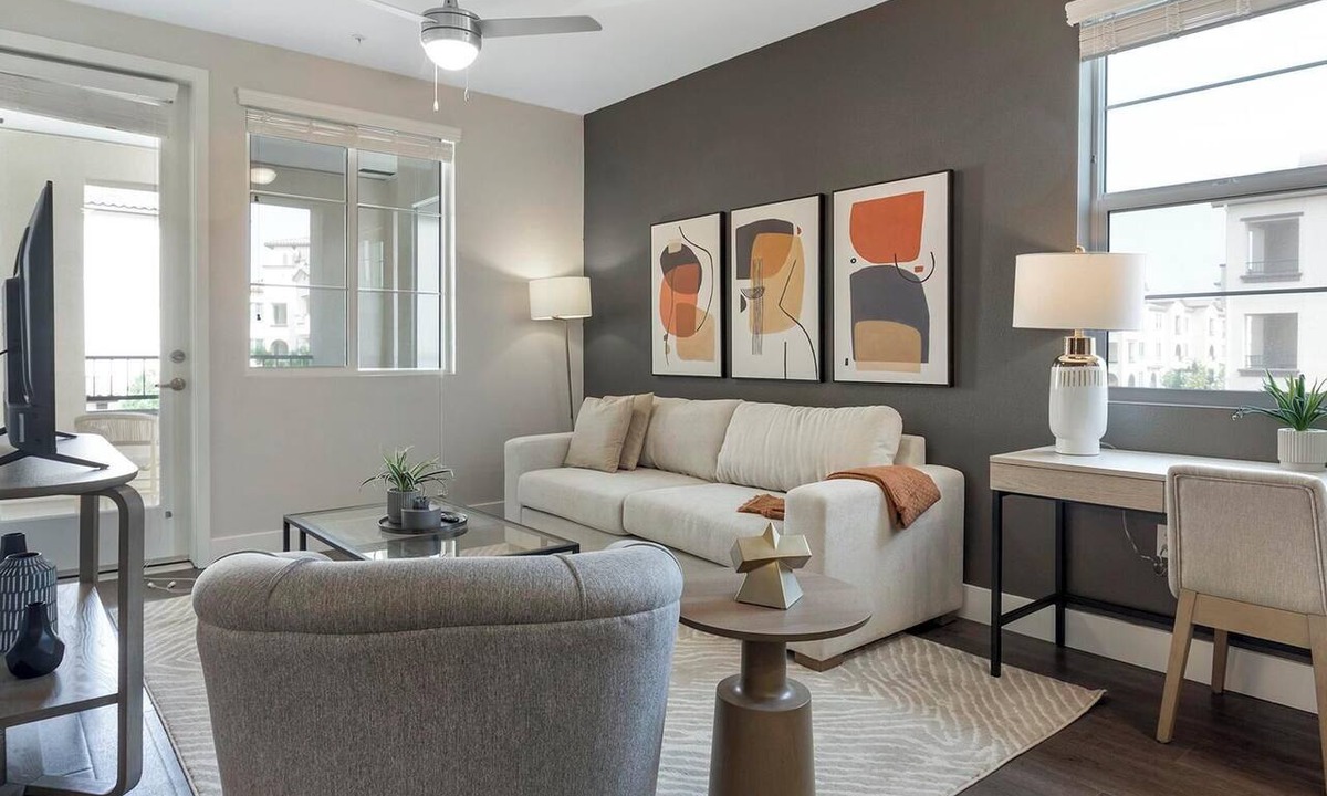 People's Freeway Apartment | Landing | Stunning 1BD, Game Room, Yoga Studio