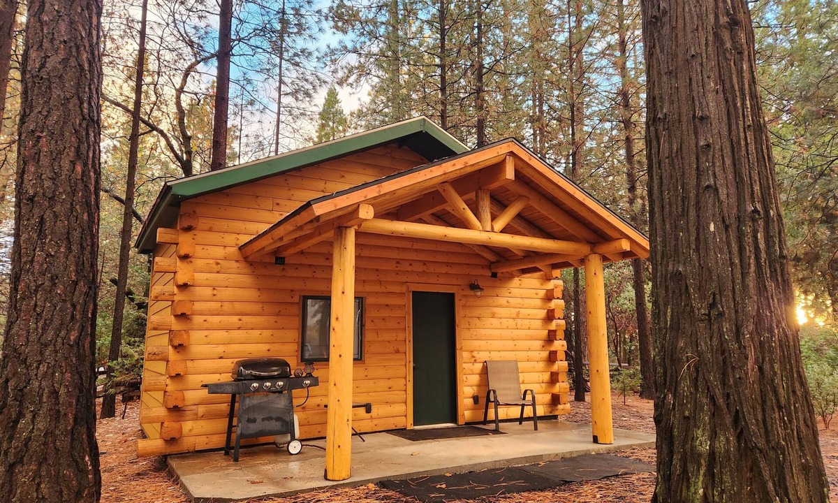 Forest Ranch Cottage | Lavender Log Home Cottage