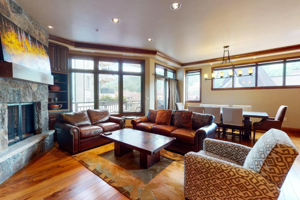 Vail Apartment | Lion Square Lodge Tower T401