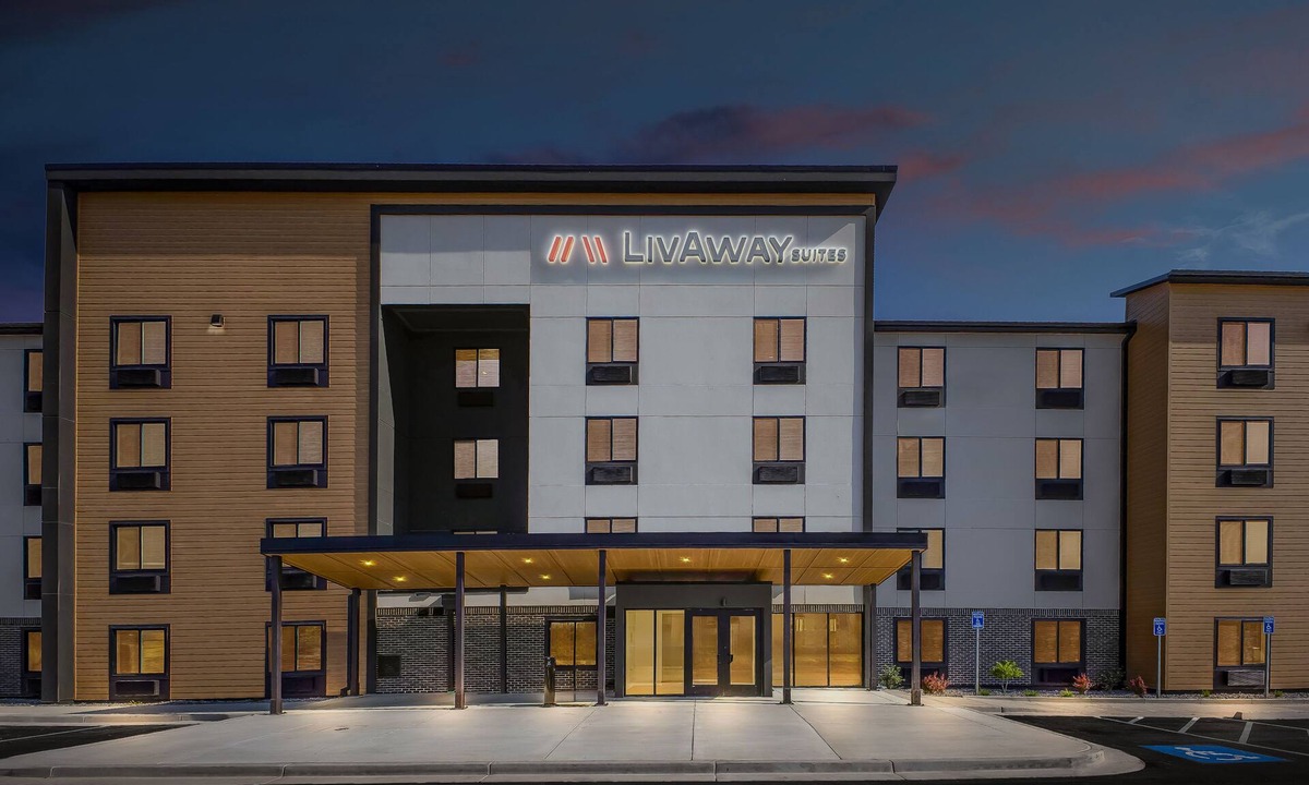 Vineyard Hotel | LivAway Suites Orem-Vineyard
