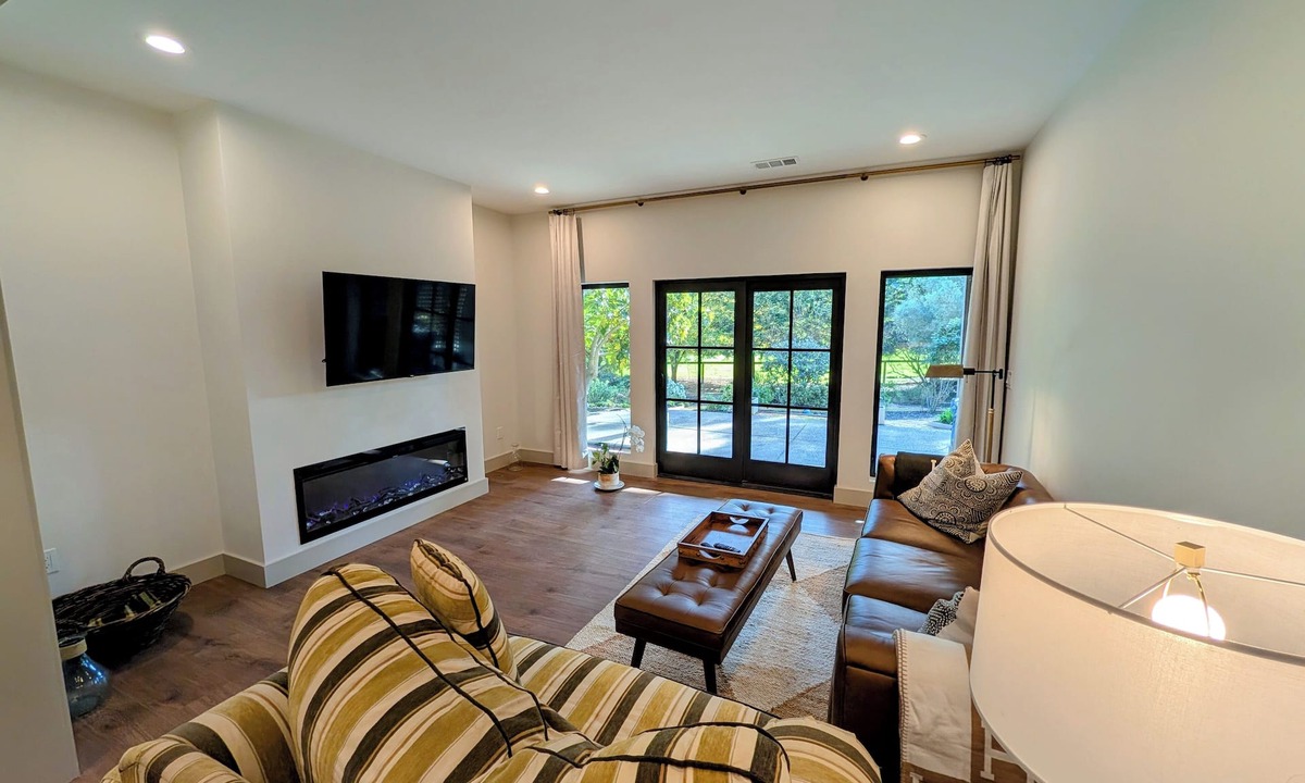 Petaluma Apartment | Lovely 2-bedroom apartment peaceful Petaluma Wine Country