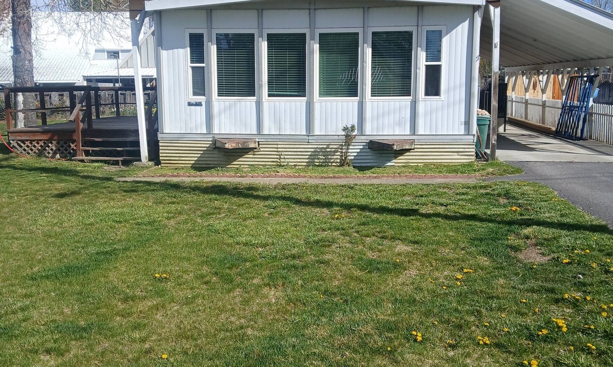 Chester House | Lovely 2-bedroom home in charming Chester, CA, minutes from Lake Almanor