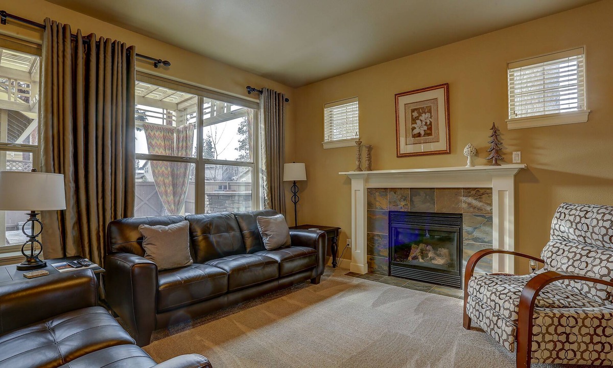 Southwest Bend House | Lovely Outdoor Living with Fireplace, BBQ/Smoker, Mountain Views