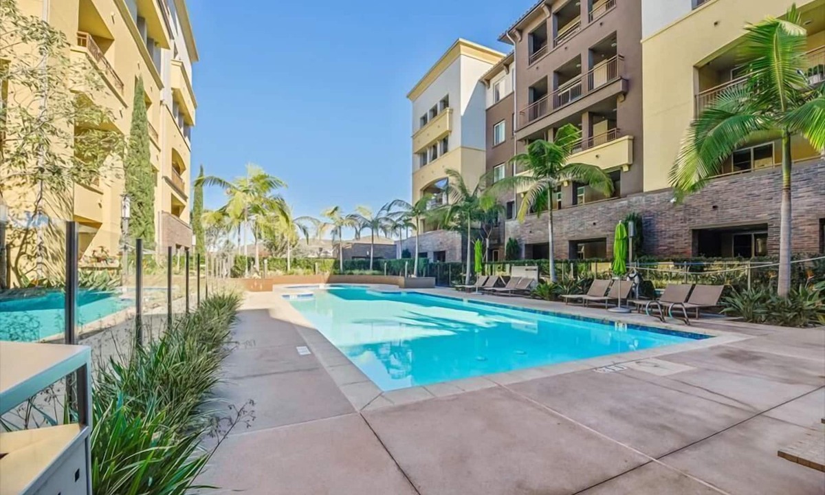 Mira Mesa Apartment | Luxury 1BR w/Spa | nr SD International Airport